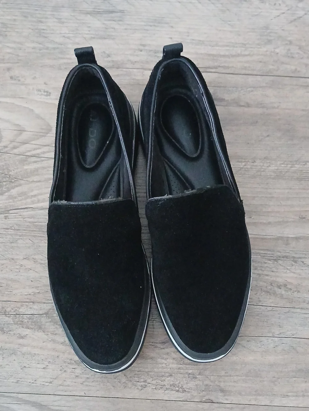 Aldo suede upper